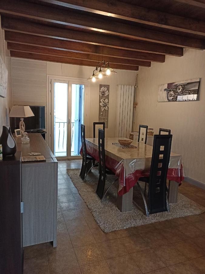 Gite Des Grivats Cusset Exteriör bild